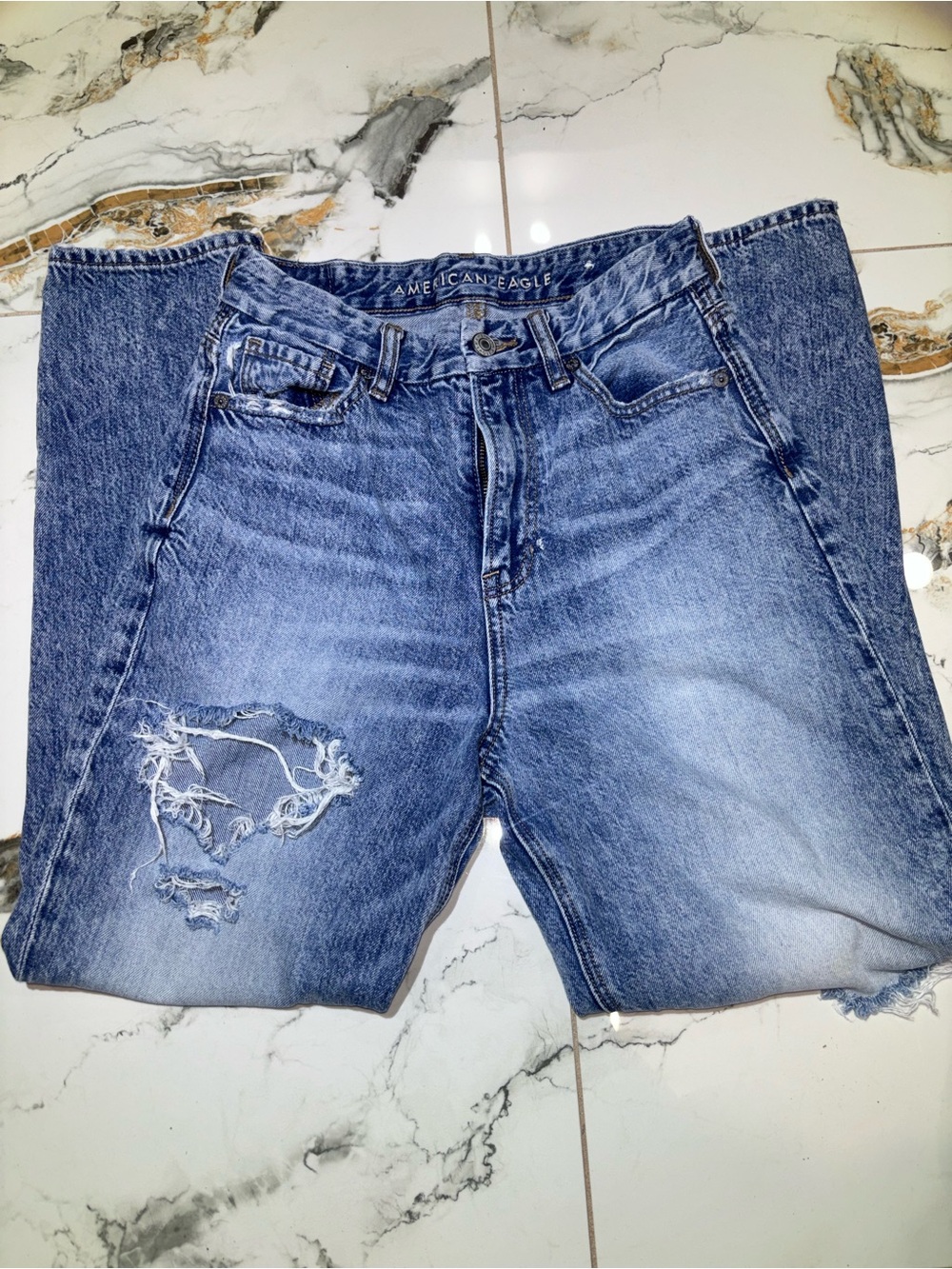 American Eagle Outfitters Blue Distressed Denim Jeans